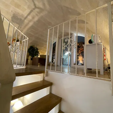 Antica Mateola בית הארחה 4*